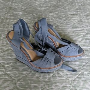 Espadrille Wedges Gianni Bini